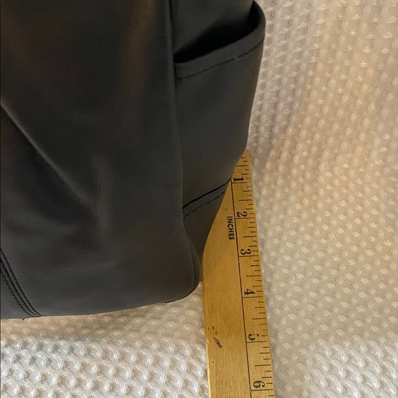 Coach Gallery East West Black Leather Zipper Tote bag purse - Picture 12 of 16